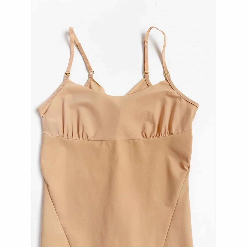 Commando Classic Control Slip Nude Medium - Picture 3 of 7